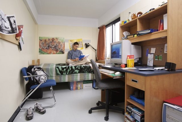 2500 Boulevard de l'Université, J1K 1T3 — photo 1